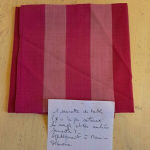 1 serviette de table de Mamie Simone