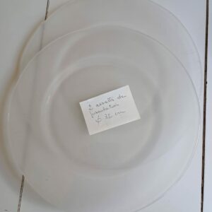 2 assiettes de présentation