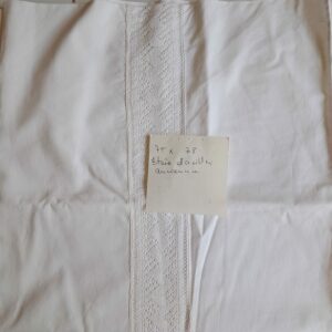 Taie d'oreiller ancienne