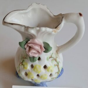 Pichet décoratif kitch